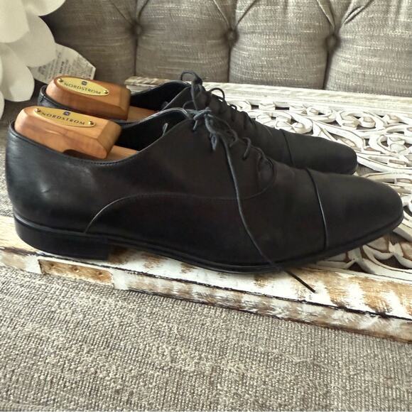 Salvatore Ferragamo Black Leather Oxford Shoes Men’s 9.5 main image 7
